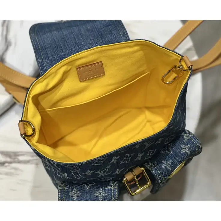 Fashionrepsfam ru 2207YA0051 LV Bag 0709
